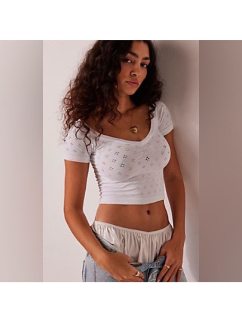 NWOT 🤍 FREE PEOPLE - EYELET SEAMLESS BABY TEE 🤍